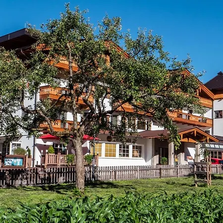 Hotel Tipotsch Stumm