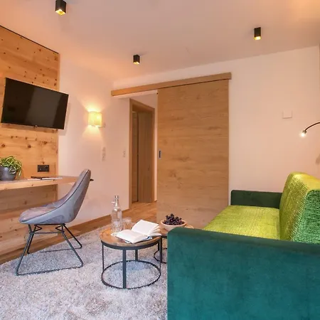 Tipotsch 3*