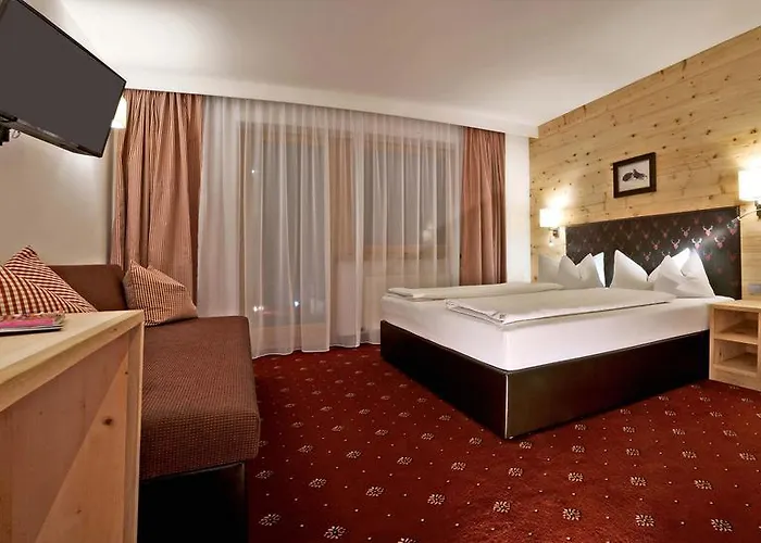 Hotel Tipotsch 3*